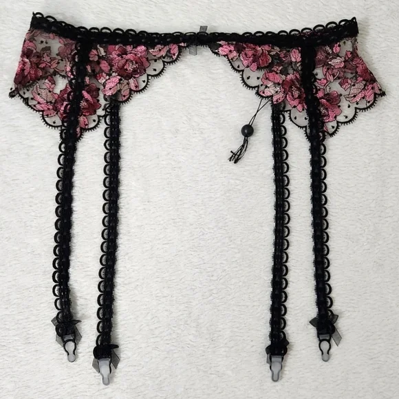 New!For Love and‎ Lemons Juliet Garter Belt